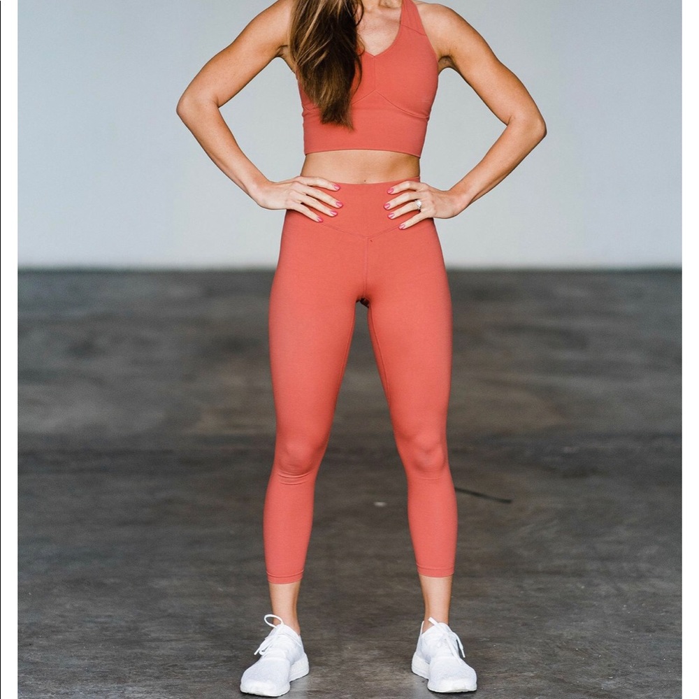Balance set (top + bottoms)
